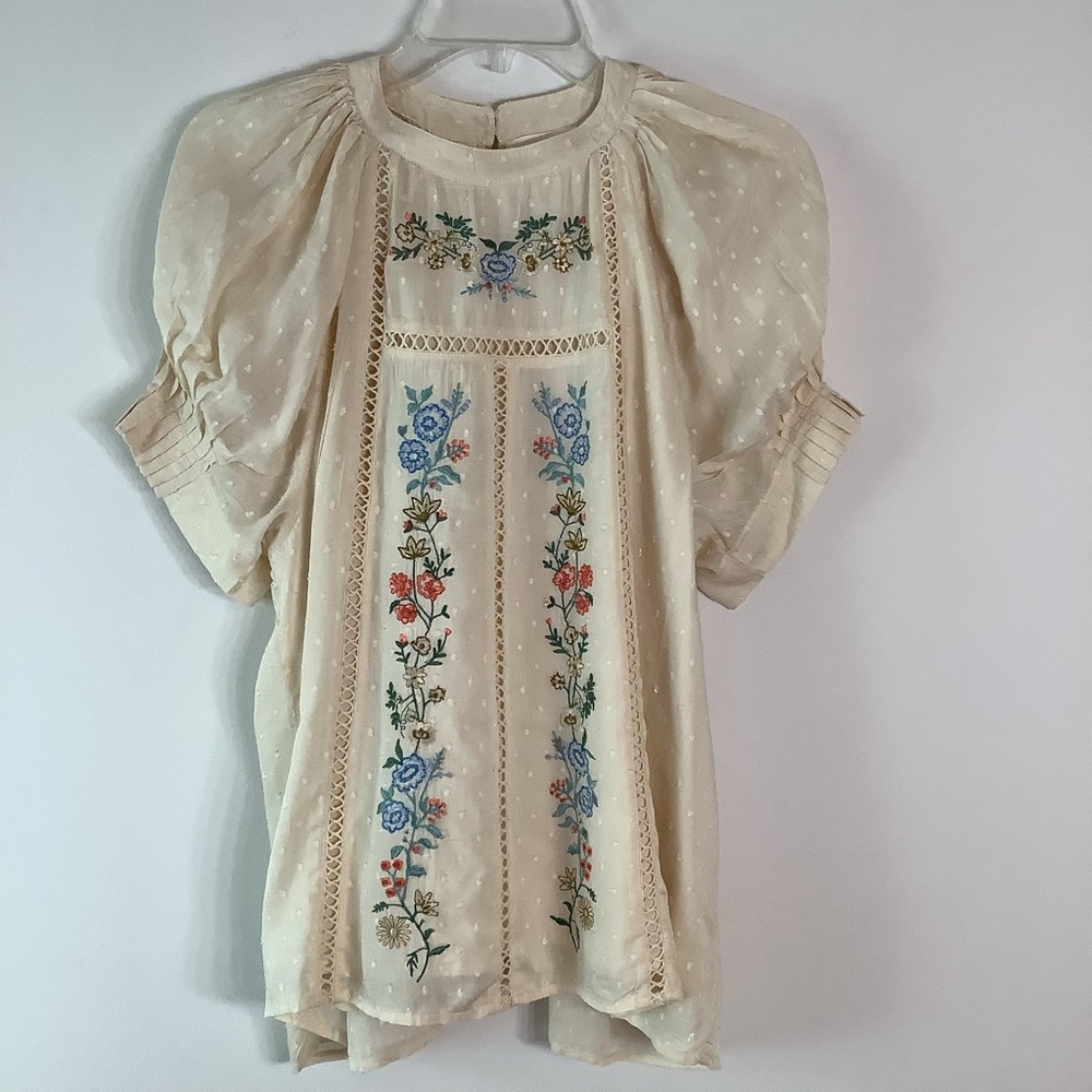 Bohme, women’s, embroidered blouse, size large. NWT